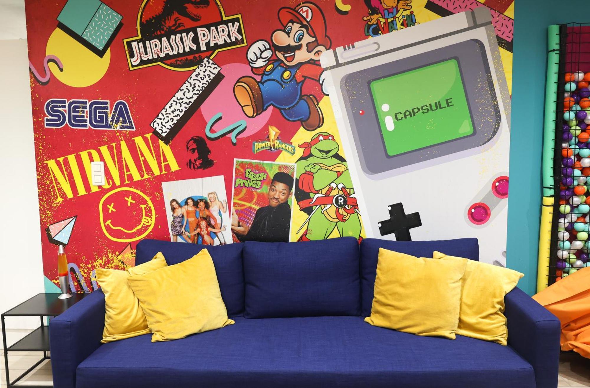 Capsule 90'S - Balneo - Sauna - Flipper - Billard - Netflix - Nintendo Switch & Jeux - Mons Exteriör bild